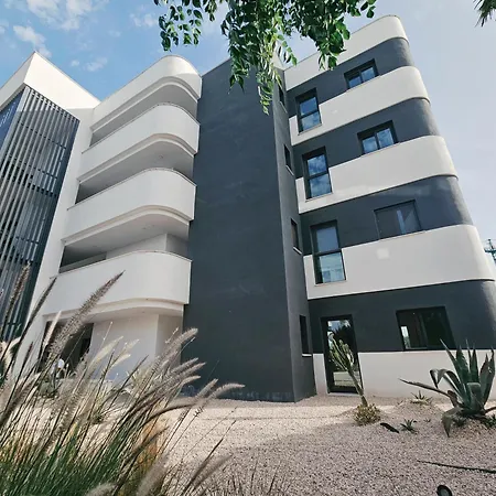 Higuerón Prestige Homes *